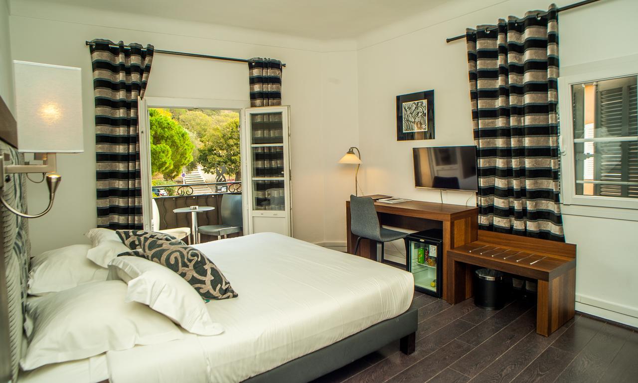 Hotel B Lodge แซ็ง-ทรอเป ภายนอก รูปภาพ